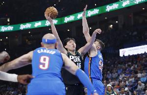 开拓者媒体人谈杨瀚森：有潜力但还没兑现 防守端差距太大