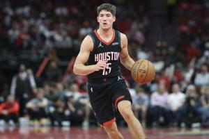 谢泼德：首发不首发对我来说无所谓 我就是上场拼并享受比赛乐趣