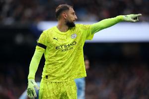 未来两轮对阵富勒姆和桑德兰！多纳鲁马再吃牌将在英超停赛