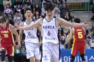 打疯了！李政玹借掩护三分再中！目前6中6已拿下16分