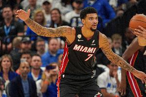 哈斯勒姆：热火攻防两端表现都值得称赞 韦尔具备防守支柱能力