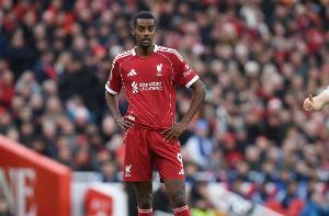 伊萨克：最重要的是我们赢下了比赛，这是提升士气的最佳方式