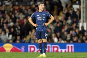 绝杀良机被廷伯抢先顶偏！沃尔科特：约克雷斯的脾气太好了