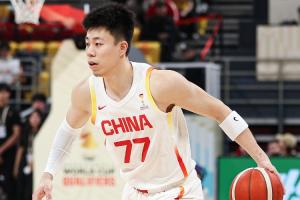 纯纯负作用！张镇麟首节2中0没得分2失误 正负值-13全场最低！