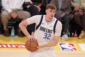 Skip：弗拉格面对快船砍35分8板 他终于像那个真正的自己了