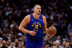 掘金明天迎战独行侠 约基奇出战存疑 戈登、布劳恩继续缺阵