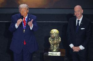 国际足联官方：美国总统特朗普获颁首届国际足联和平奖